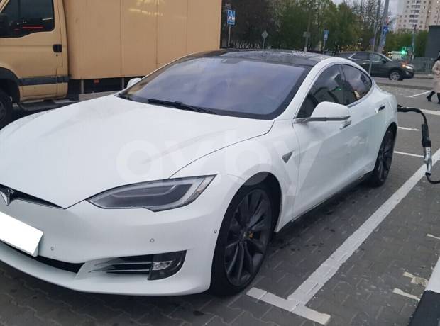 Tesla Model S I