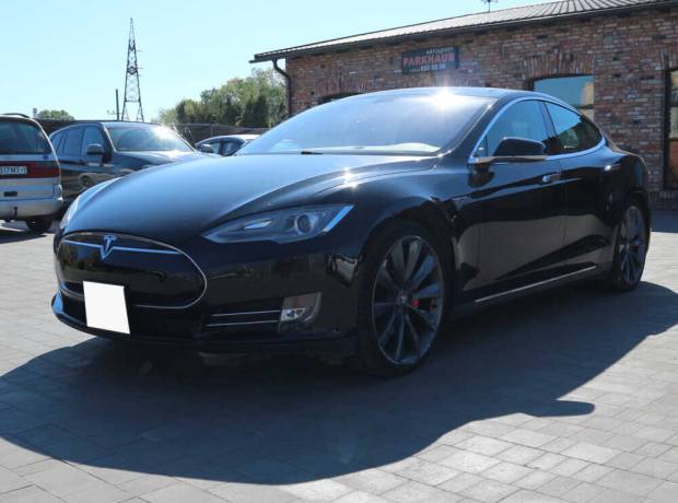 Tesla Model S I