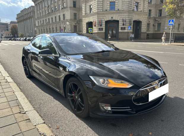 Tesla Model S I