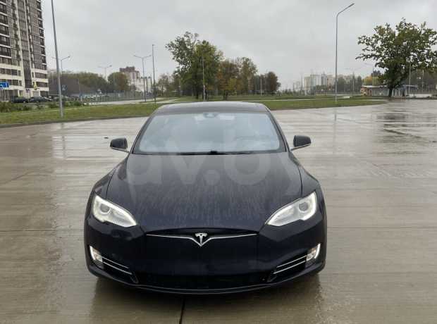 Tesla Model S I