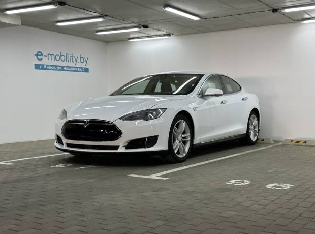 Tesla Model S I