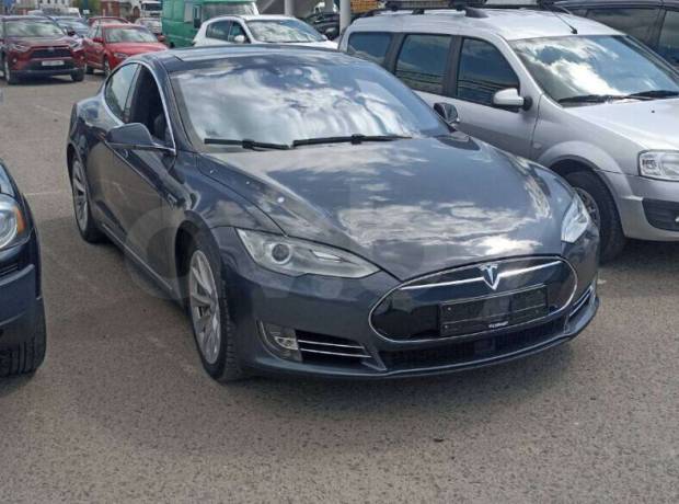 Tesla Model S I