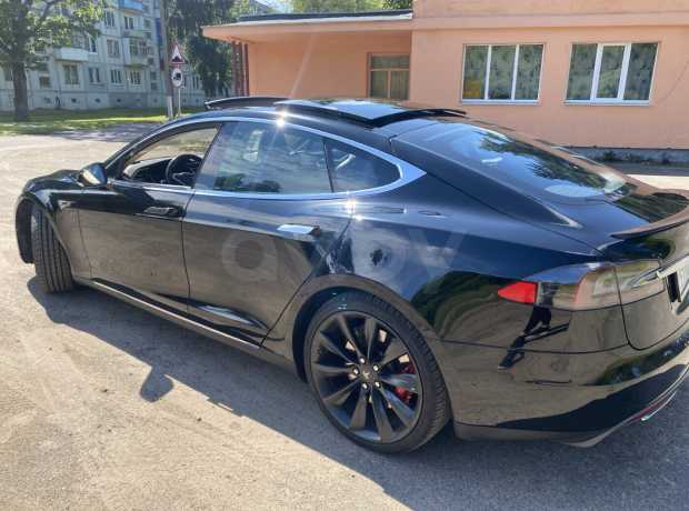 Tesla Model S I