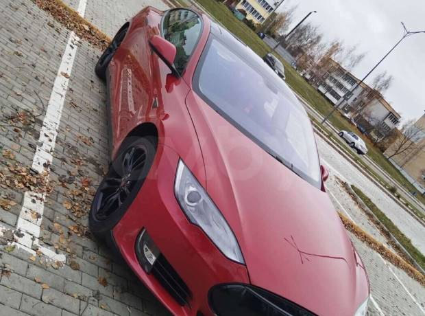 Tesla Model S I