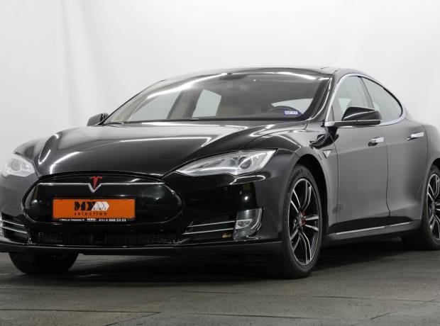 Tesla Model S I