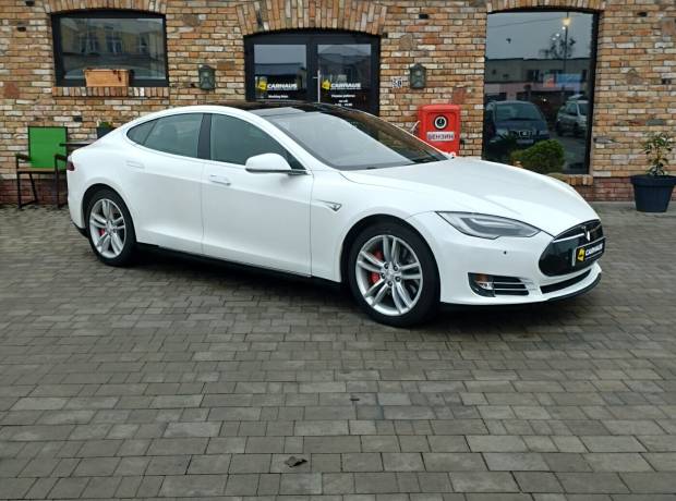 Tesla Model S I