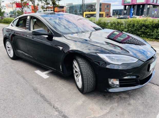 Tesla Model S I  Рестайлинг, 2017, пробег 80000 км