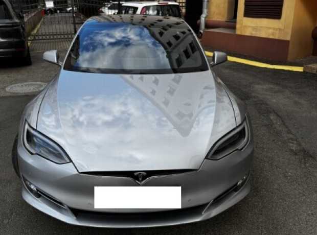 Tesla Model S I  Рестайлинг, 2017, пробег 90000 км