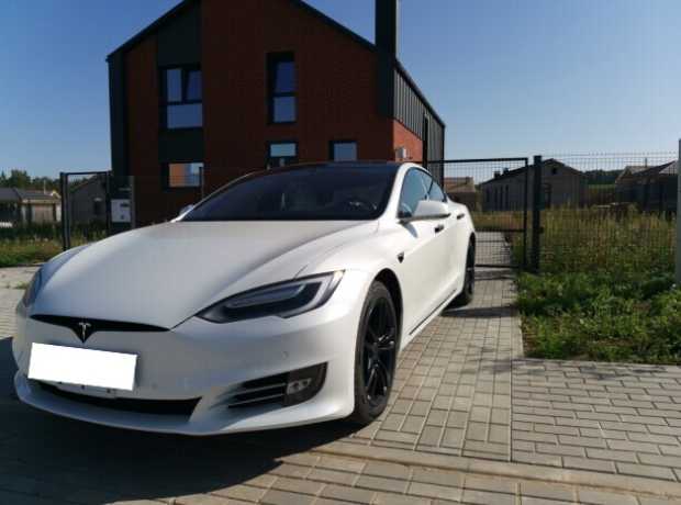 Tesla Model S I  Рестайлинг, 2018, пробег 128000 км