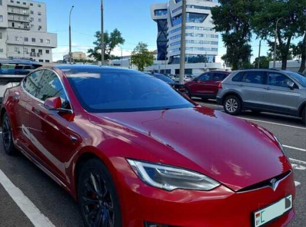 Tesla Model S I  Рестайлинг, 2018, пробег 230000 км
