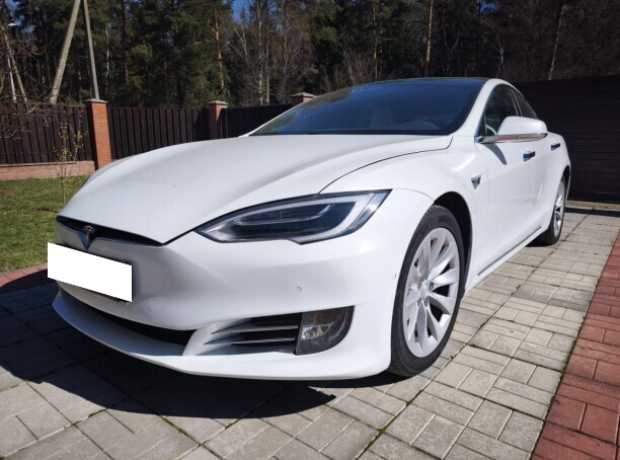 Tesla Model S I  Рестайлинг, 2018, пробег 235000 км