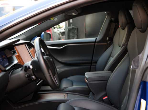 Tesla Model S I  Рестайлинг, 2020, пробег 1020 км