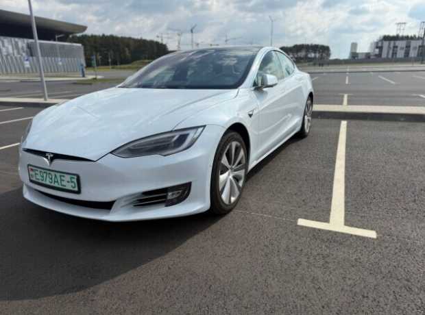 Tesla Model S I  Рестайлинг, 2020, пробег 64000 км