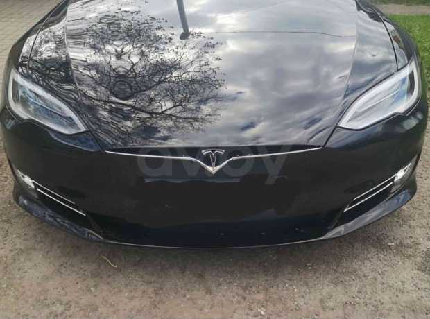 Tesla Model S I Рестайлинг