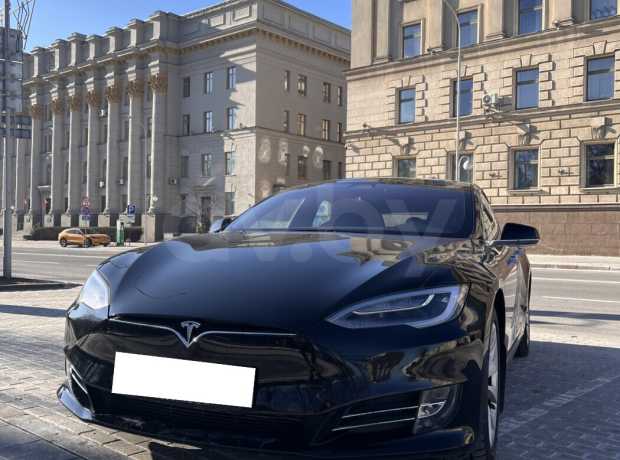 Tesla Model S I Рестайлинг