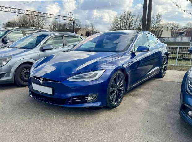 Tesla Model S I Рестайлинг