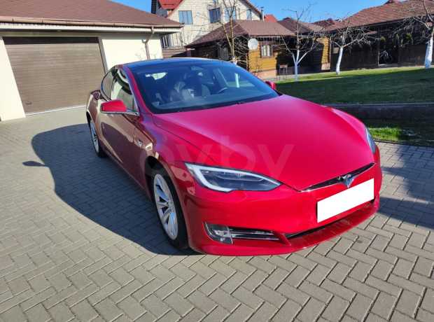 Tesla Model S I Рестайлинг