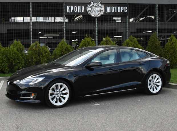 Tesla Model S I Рестайлинг