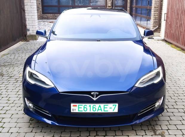 Tesla Model S I Рестайлинг