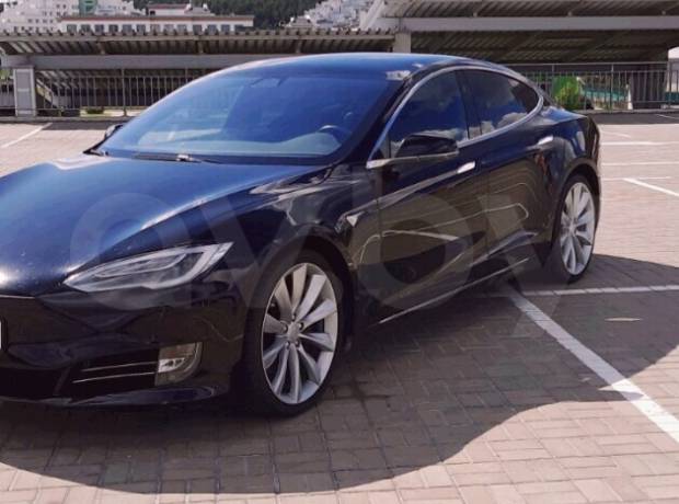 Tesla Model S I Рестайлинг