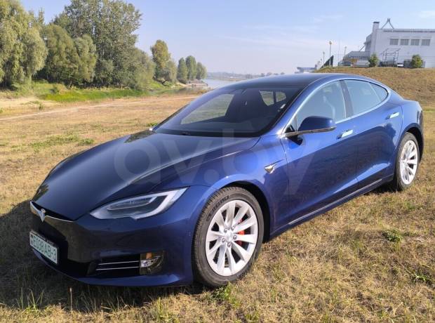 Tesla Model S I Рестайлинг