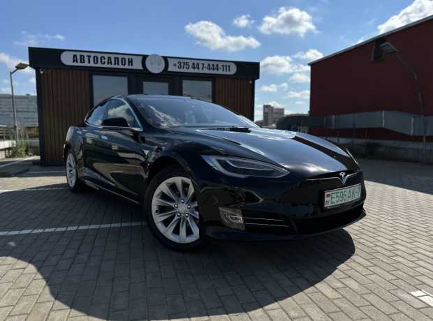 Tesla Model S I Рестайлинг