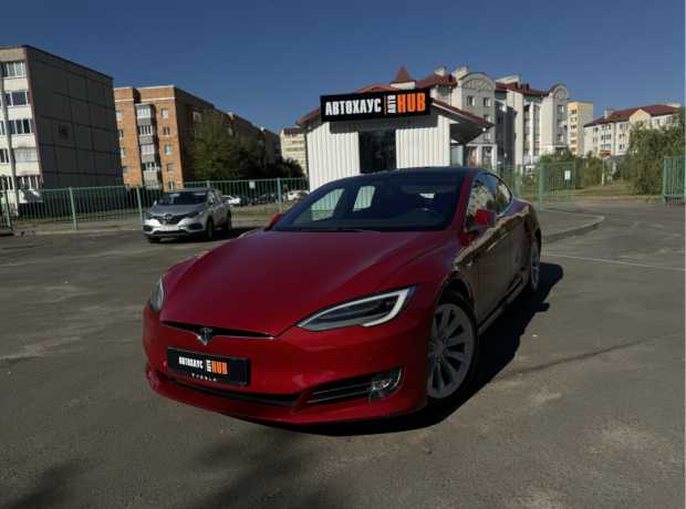 Tesla Model S I Рестайлинг