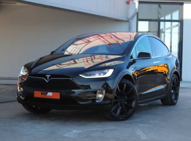 Tesla Model X I, 2017, пробег 139587 км Tesla Model X I, 2017, пробег 139587 км