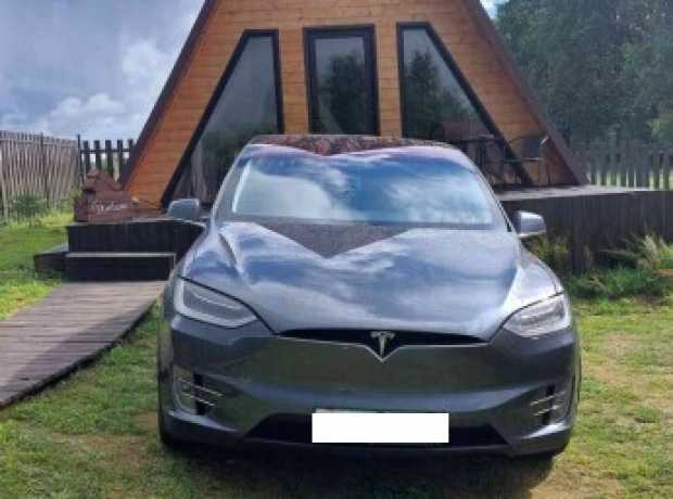 Tesla Model X I, 2018, пробег 117000 км
