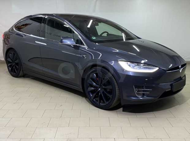 Tesla Model X I