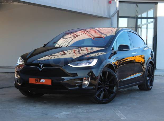 Tesla Model X I