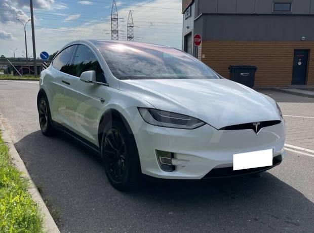 Tesla Model X I