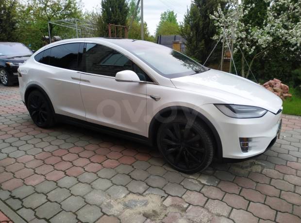 Tesla Model X I