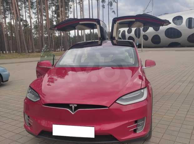 Tesla Model X I