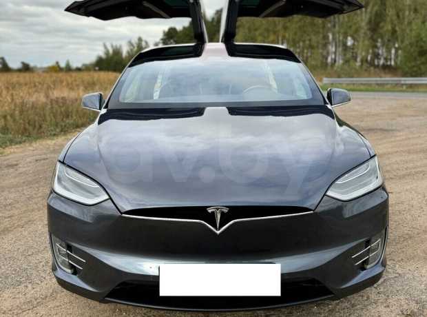 Tesla Model X I