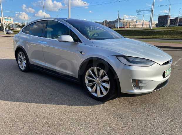 Tesla Model X I