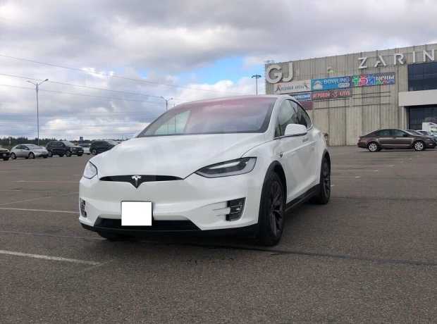 Tesla Model X I