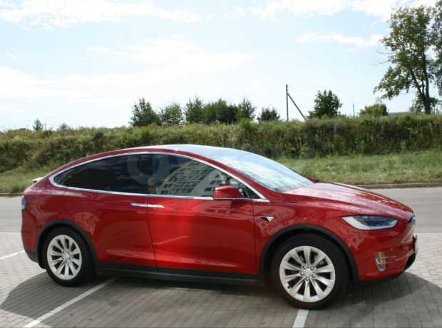 Tesla Model X I