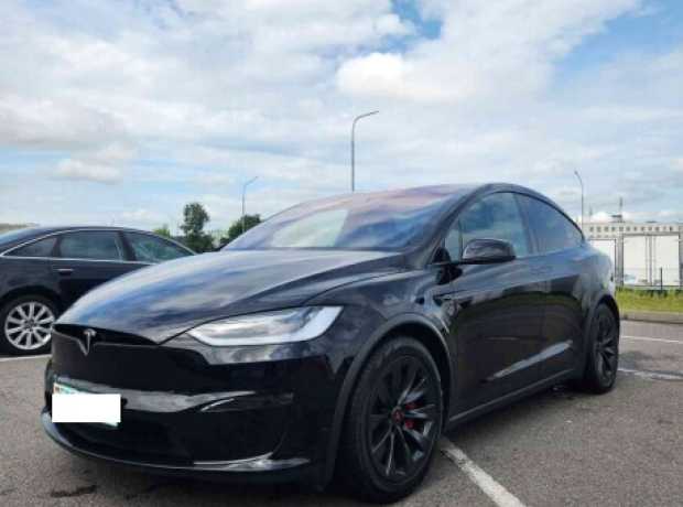 Tesla Model X I  Рестайлинг, 2023, пробег 9000 км