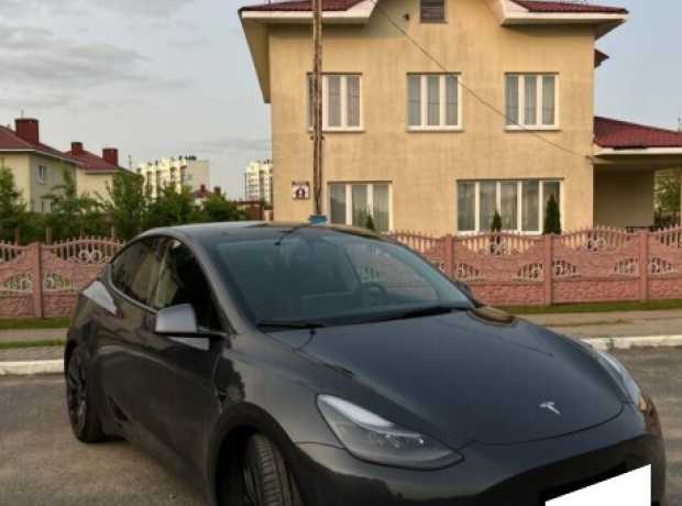 Tesla Model Y I, 2021, пробег 57000 км