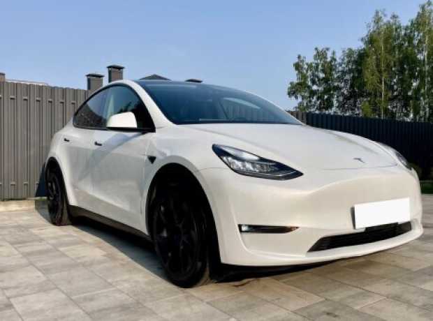 Tesla Model Y I, 2021, пробег 60000 км