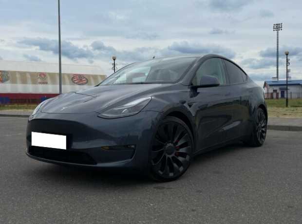 Tesla Model Y I, 2022, пробег 27000 км