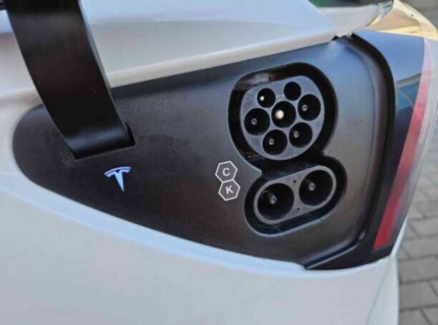 Tesla Model Y I, 2022, пробег 65000 км Tesla Model Y I, 2022, пробег 65000 км