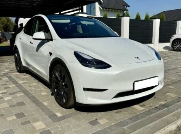 Tesla Model Y I, 2023, пробег 21000 км