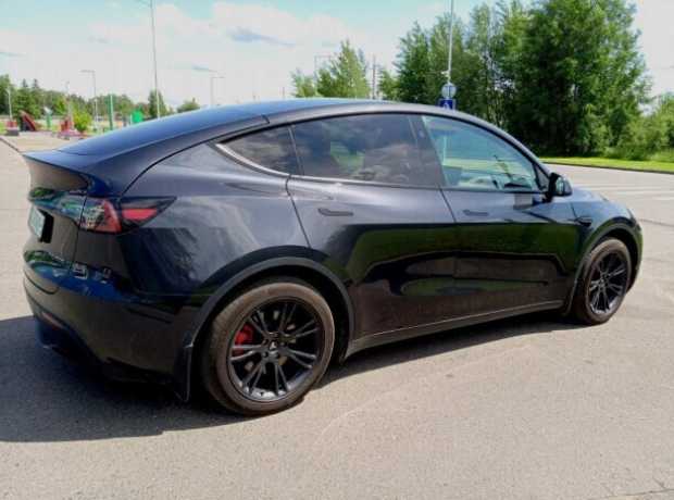 Tesla Model Y I, 2024, пробег 2600 км