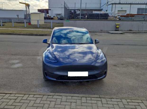 Tesla Model Y I