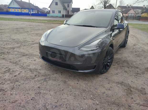 Tesla Model Y I