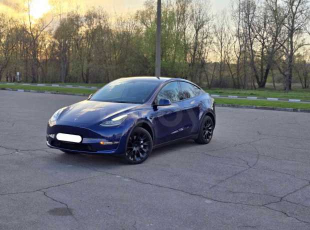 Tesla Model Y I