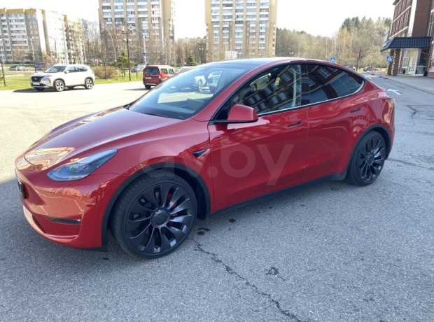 Tesla Model Y I