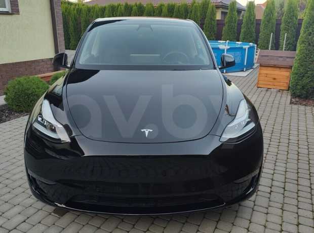 Tesla Model Y I